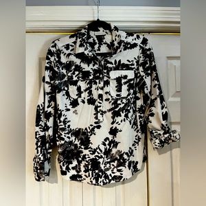 New York and Company floral print blouse